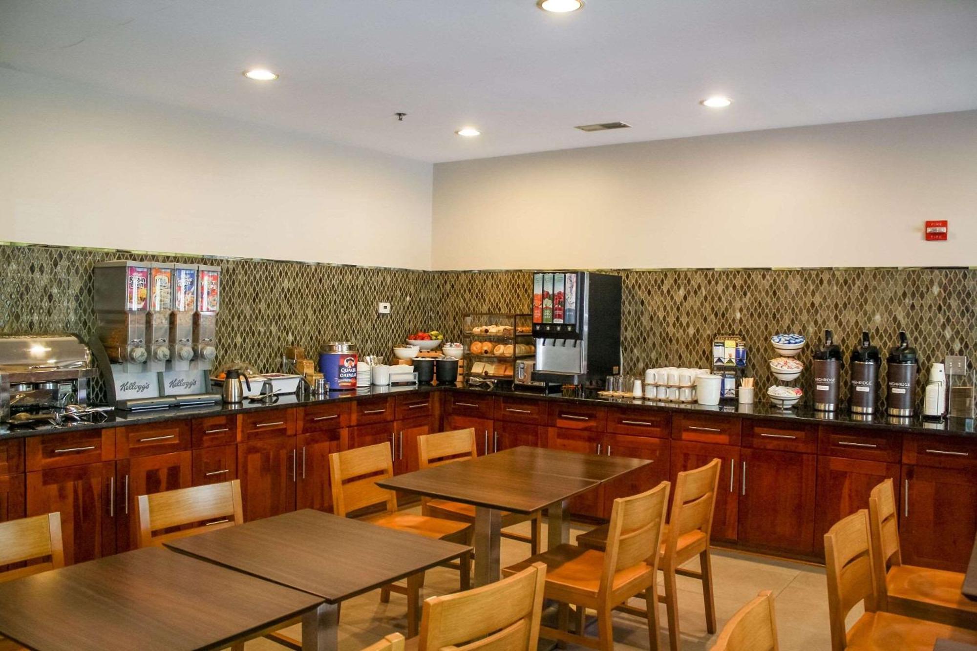 Country Inn & Suites By Radisson, Washington Dulles International Airport, Va Sterling Ngoại thất bức ảnh